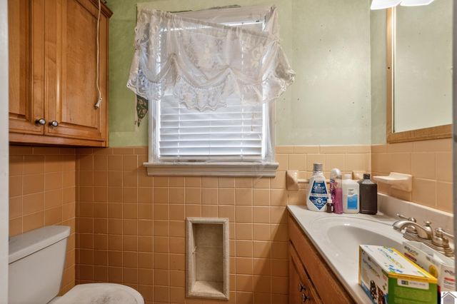 1605 Belmont Drive, Murray, KY 42071