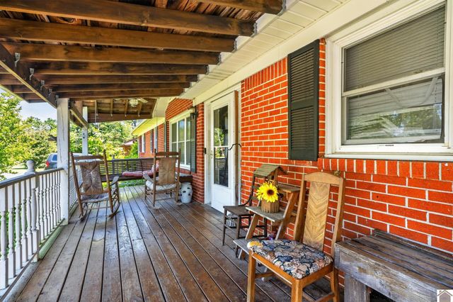 1605 Belmont Drive, Murray, KY 42071