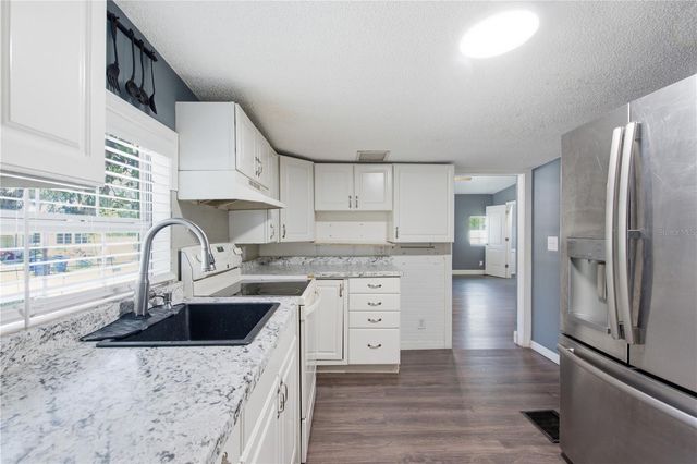 39217 FIBELKORN ROAD, Zephyrhills, FL 33540
