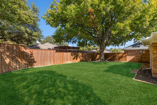 2701 Loch Haven Drive, Plano, TX 75023