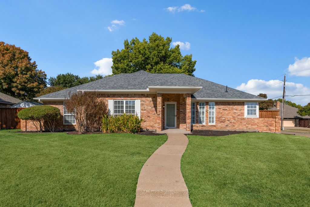 2701 Loch Haven Drive, Plano, TX 75023