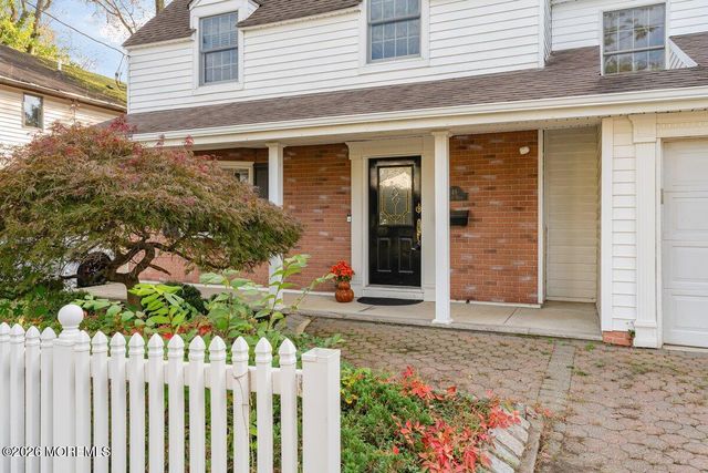 48 Ravine Drive, Matawan, NJ 07747