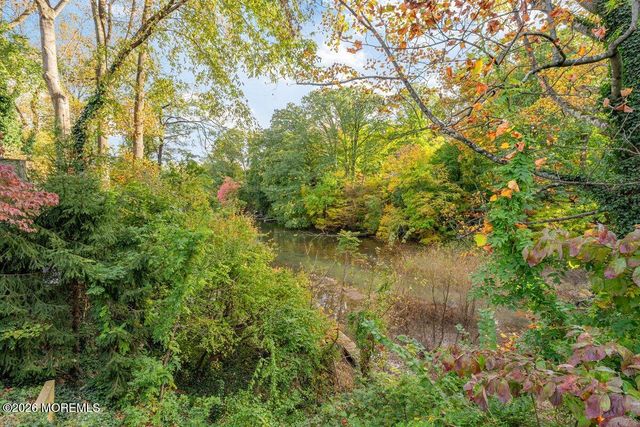 48 Ravine Drive, Matawan, NJ 07747