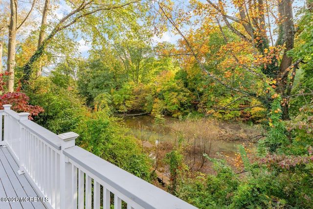 48 Ravine Drive, Matawan, NJ 07747