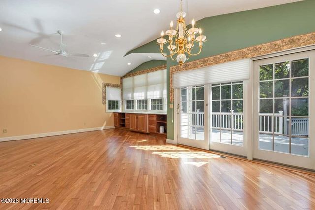 48 Ravine Drive, Matawan, NJ 07747