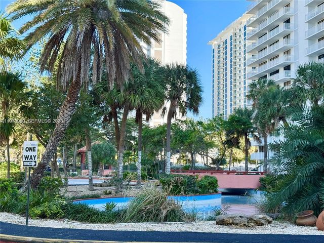 210 174th St 907, Sunny Isles Beach, FL 33160
