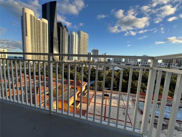 210 174th St 907, Sunny Isles Beach, FL 33160