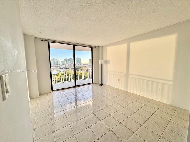 210 174th St 907, Sunny Isles Beach, FL 33160