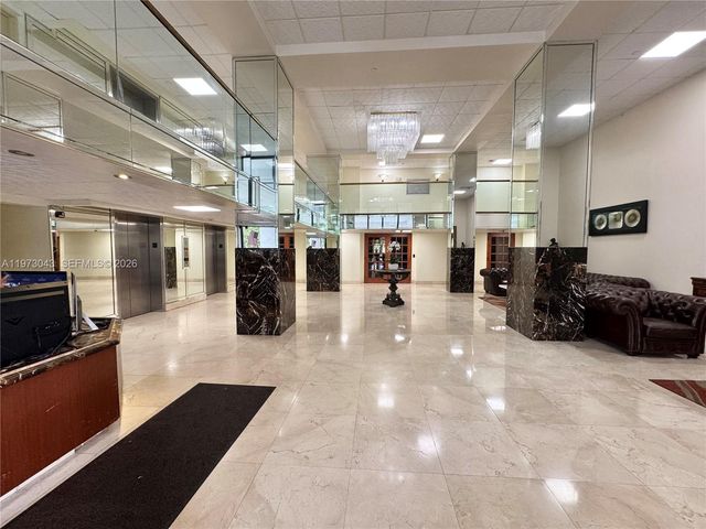 210 174th St 907, Sunny Isles Beach, FL 33160