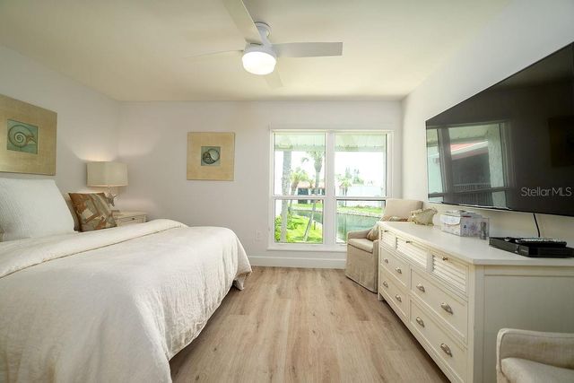 1801 GULF DRIVE N 276, Bradenton Beach, FL 34217