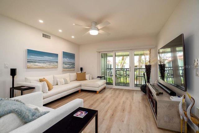 1801 GULF DRIVE N 276, Bradenton Beach, FL 34217