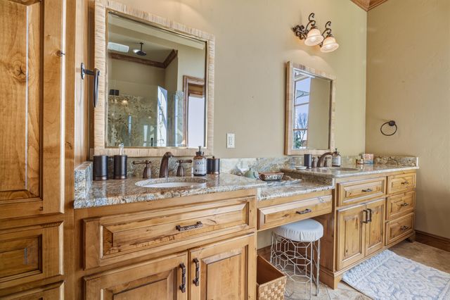 30400 S Highway 125 2, Afton, OK 74331