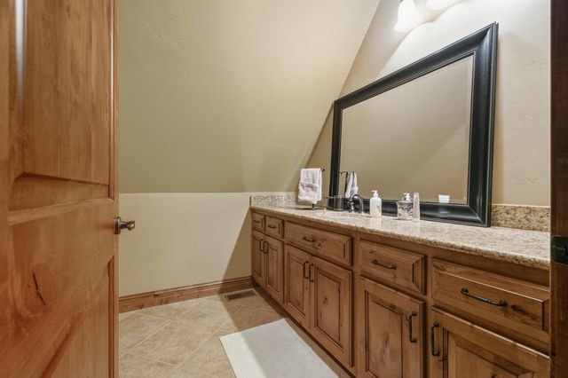 30400 S Highway 125 2, Afton, OK 74331