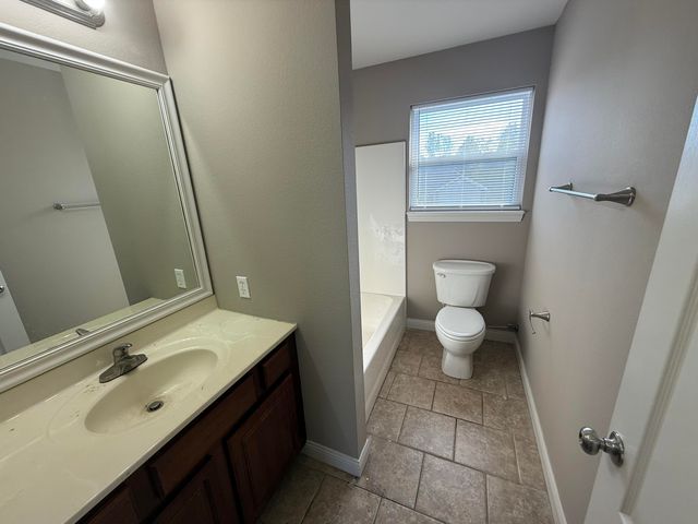 7461 ARRATT CT, Columbia, MO 65202