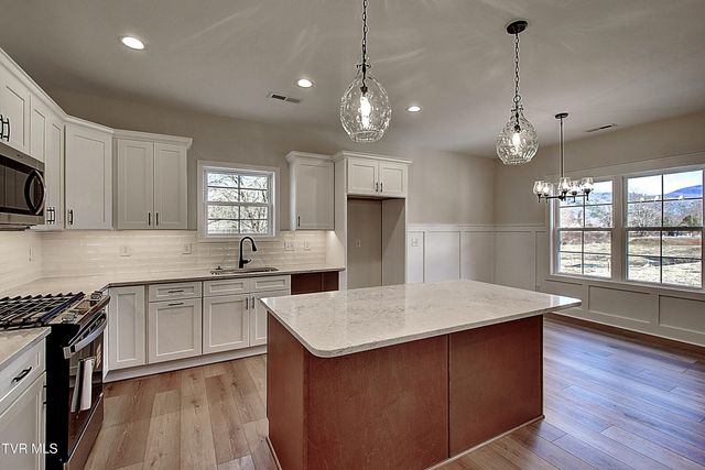 1209 Brown Road, Erwin, TN 37650