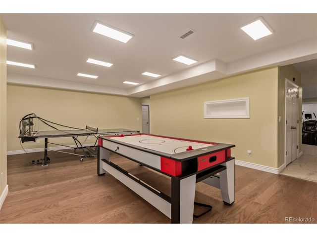 43 Cherry Hills Farm Dr, Englewood, CO 80113