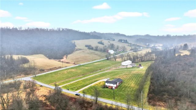 216-220-222 Kopper Kettle Road, South Strabane, PA 15301