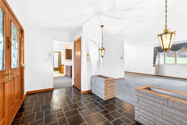 216-220-222 Kopper Kettle Road, South Strabane, PA 15301