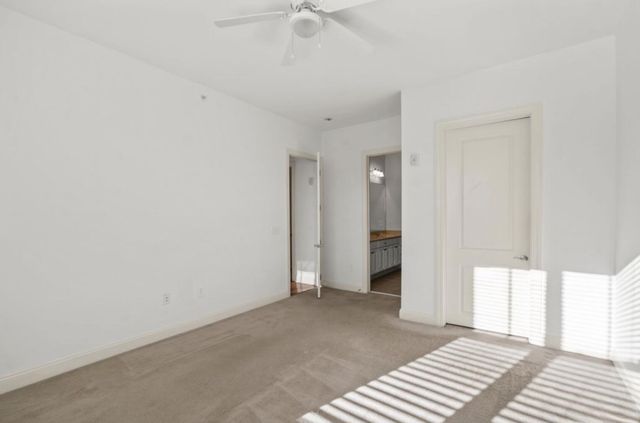 200 River Landing B 403, Charleston, SC 29492