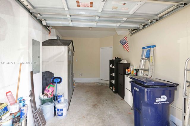 14973 SW 8th Ter, Miami, FL 33194