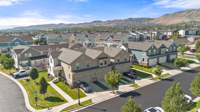 5257 W CRANFORD ST, Herriman, UT 84096