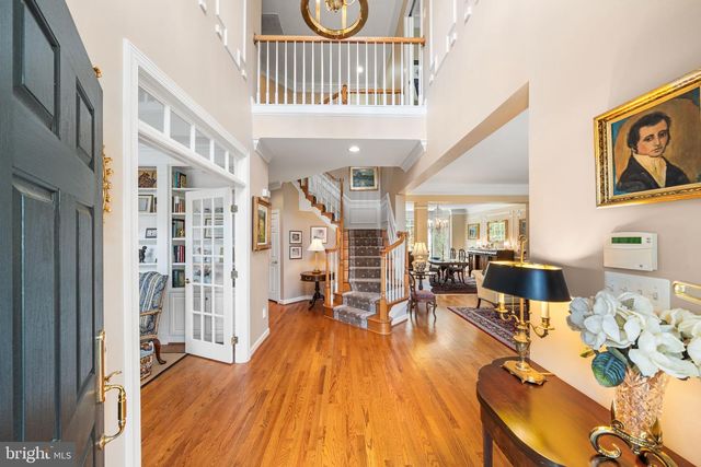 10121 RATCLIFFE MANOR DR, Fairfax, VA 22030