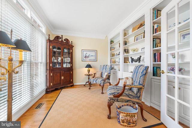 10121 RATCLIFFE MANOR DR, Fairfax, VA 22030