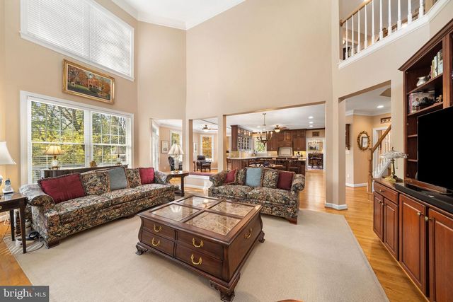 10121 RATCLIFFE MANOR DR, Fairfax, VA 22030