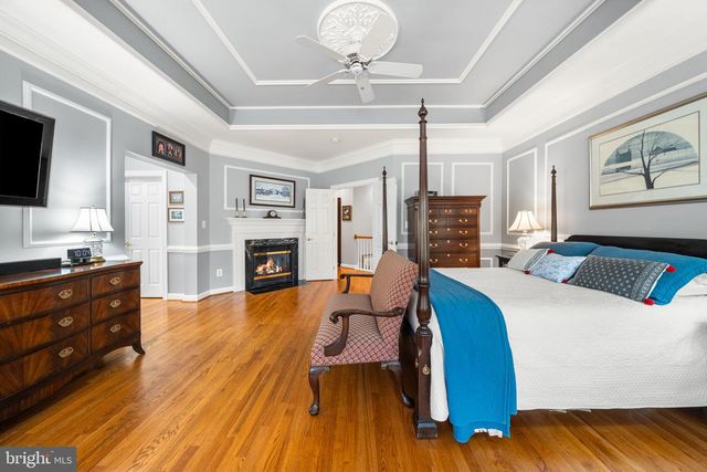 10121 RATCLIFFE MANOR DR, Fairfax, VA 22030