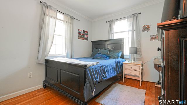 27 Powder Horn Hill, Brookfield, CT 06804