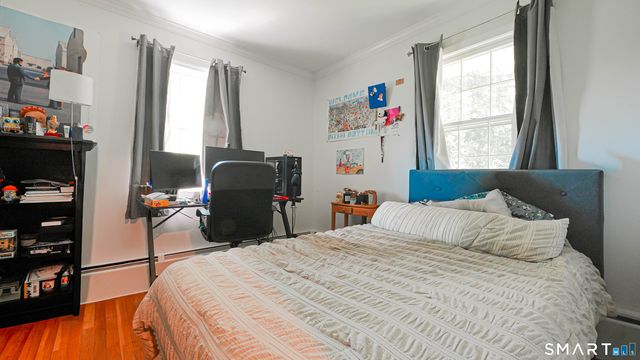 27 Powder Horn Hill, Brookfield, CT 06804