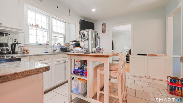 27 Powder Horn Hill, Brookfield, CT 06804
