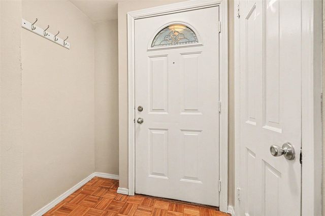 2018 Duiker Avenue, Grand Rapids, MI 49505