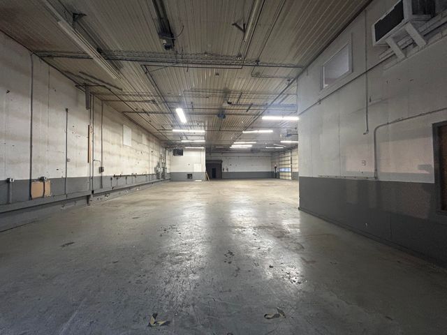 9350 Shaver Road Suite A, B & C, Portage City, MI 49024