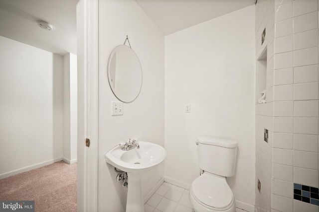 8190 LONE OAK CT, Manassas, VA 20111