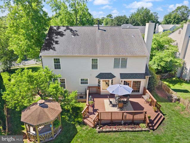 8190 LONE OAK CT, Manassas, VA 20111