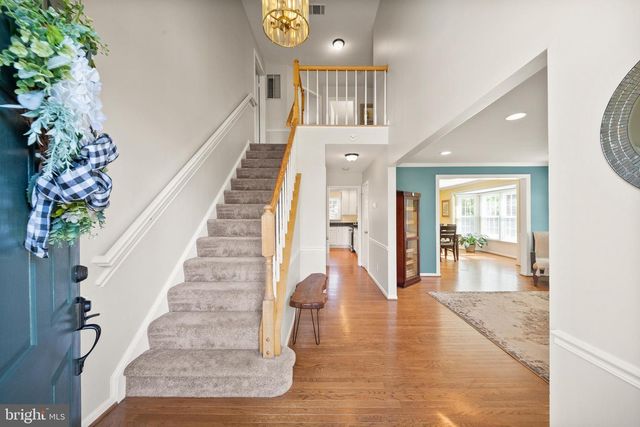 8190 LONE OAK CT, Manassas, VA 20111
