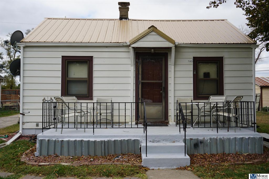 5326 N 8th Street, Omaha, NE 68110