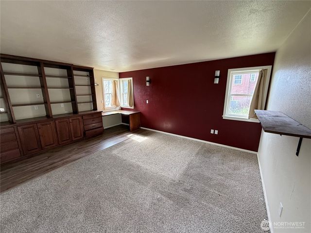 649 5th Avenue N, Okanogan, WA 98840