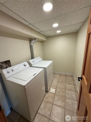 649 5th Avenue N, Okanogan, WA 98840