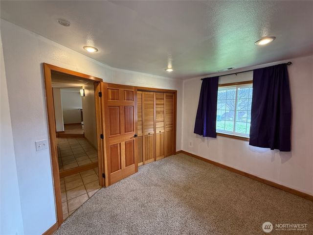 649 5th Avenue N, Okanogan, WA 98840