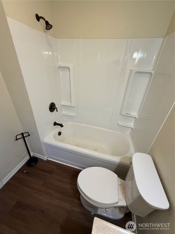 649 5th Avenue N, Okanogan, WA 98840