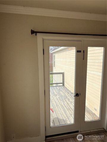 649 5th Avenue N, Okanogan, WA 98840