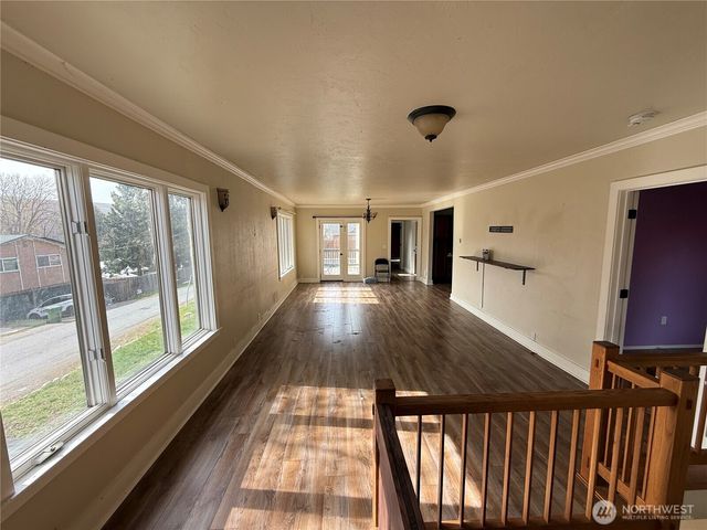 649 5th Avenue N, Okanogan, WA 98840