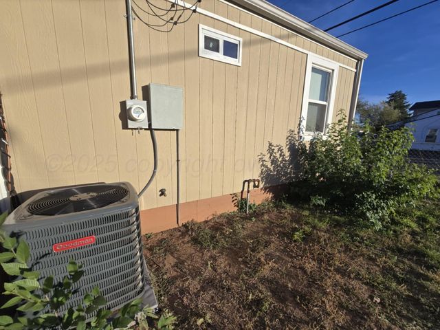 1601 N HIGHLAND Street, Amarillo, TX 79107