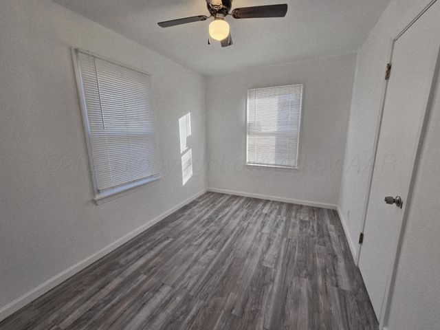 1601 N HIGHLAND Street, Amarillo, TX 79107