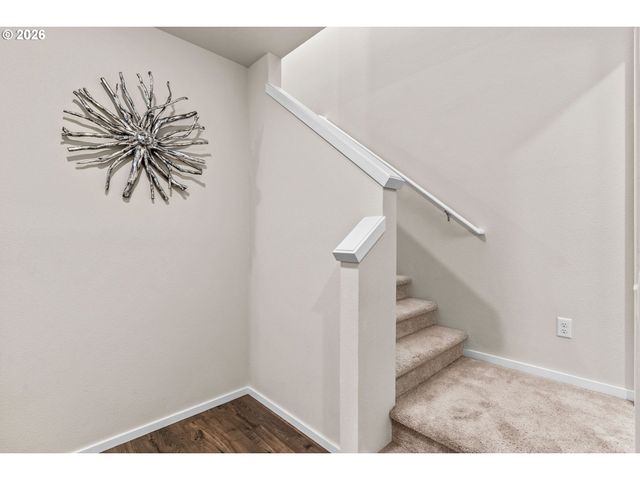 2678 26TH Loop, Springfield, OR 97477