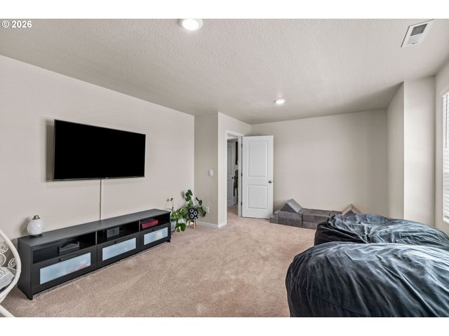 2678 26TH Loop, Springfield, OR 97477