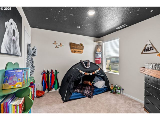 2678 26TH Loop, Springfield, OR 97477