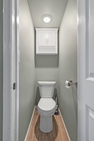 2423 32nd Street, Moline, IL 61265